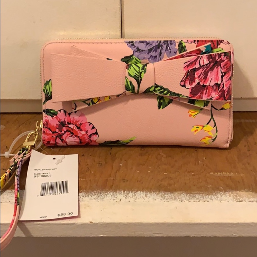 Betsey Johnson wallet wristlet